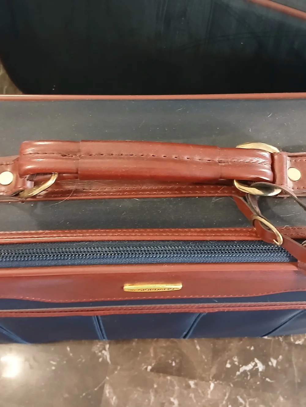 Giordano Men’s Navy and Brown Professional Two-Tone Travel Bag